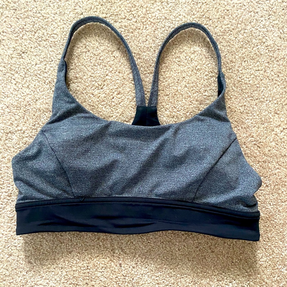 Hardly worn lululemon sports bra. Grey & black